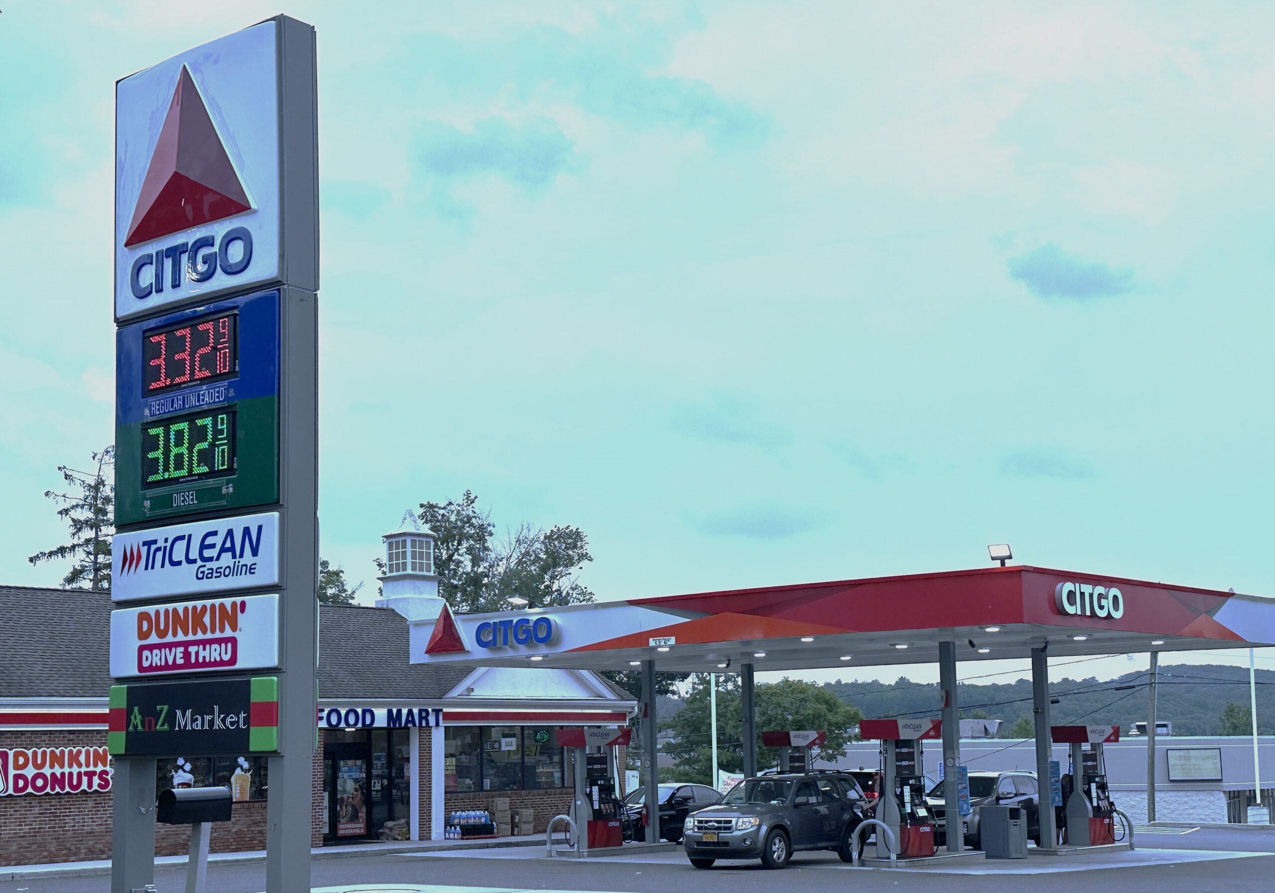 GAS Stations LED Digital Price Signs .GAS Stations- LED Digital Price Signs.LED Gas Station Pump Toppers.LED petrol pump toppers displaying fuel prices and promotional ads at a modern fuel station.led signs