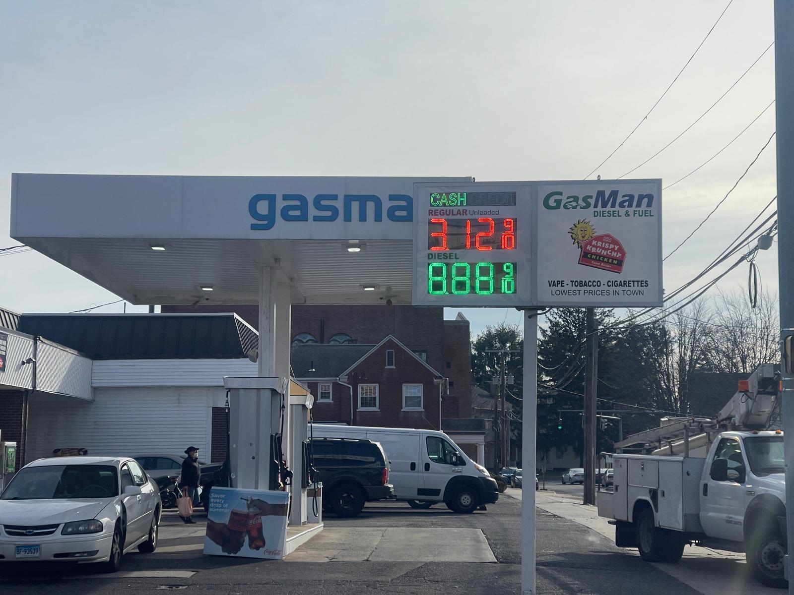 GAS Stations LED Digital Price Signs .GAS Stations- LED Digital Price Signs.LED Gas Station Pump Toppers.LED petrol pump toppers displaying fuel prices and promotional ads at a modern fuel station.led signs