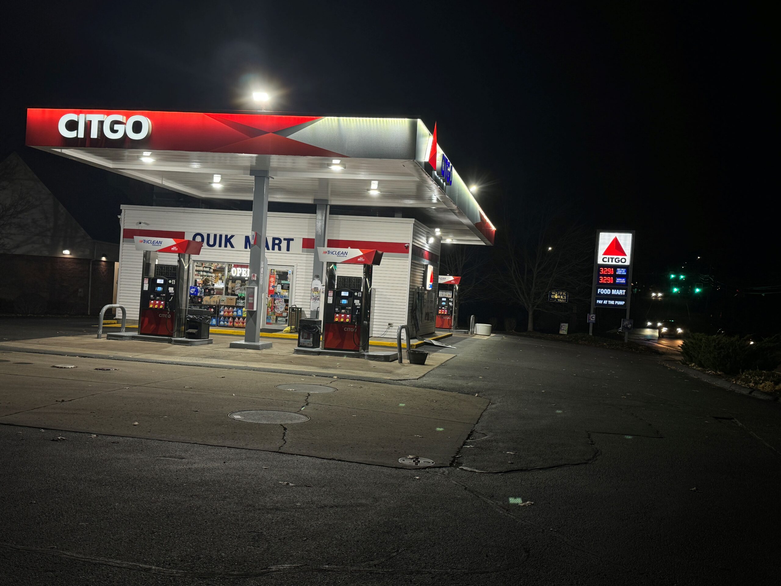 GAS Stations LED Digital Price Signs .GAS Stations- LED Digital Price Signs.LED Gas Station Pump Toppers.LED petrol pump toppers displaying fuel prices and promotional ads at a modern fuel station.led signs